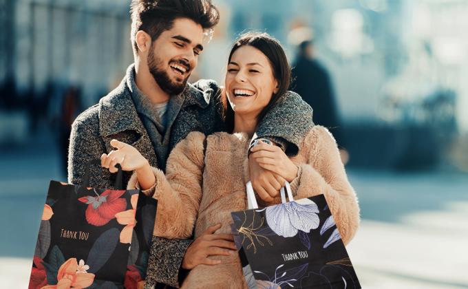 Bolsas de regalo de papel de papel holográfico con asas, bolsas de regalo iridiscentes reutilizables para baby shower, cumpleaños, boda 7