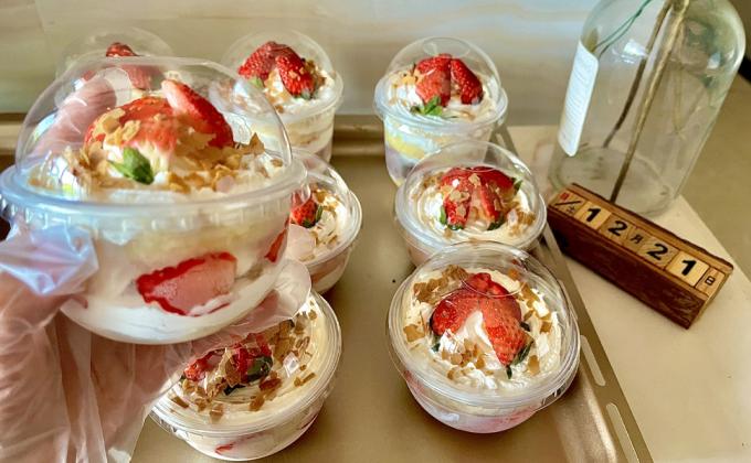 Tazas de plástico biobased compostable y tapas Tazas de postre sin tapas de agujero, mini tazas desechables perfectas 7