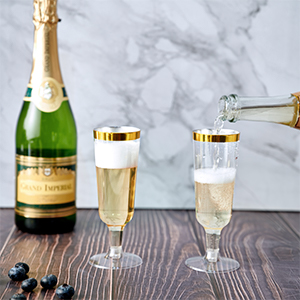 champagne flutes plastic