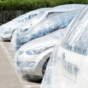 Protects floors  titles cars dirt  grime